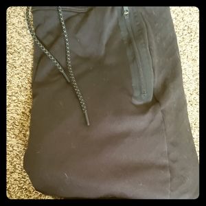 AE Joggers